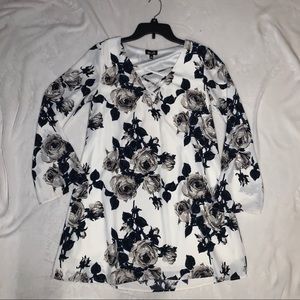 Loose Fitting long sleeve floral print dress